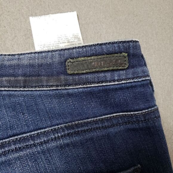 Diesel Doris-B Super Slim Bootcut Jeans, W29 made in Italy - Picture 6 of 15